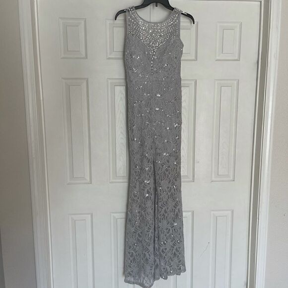 B. Darlin Long Semi Formal Dress Size 7/8 - Picture 2 of 9